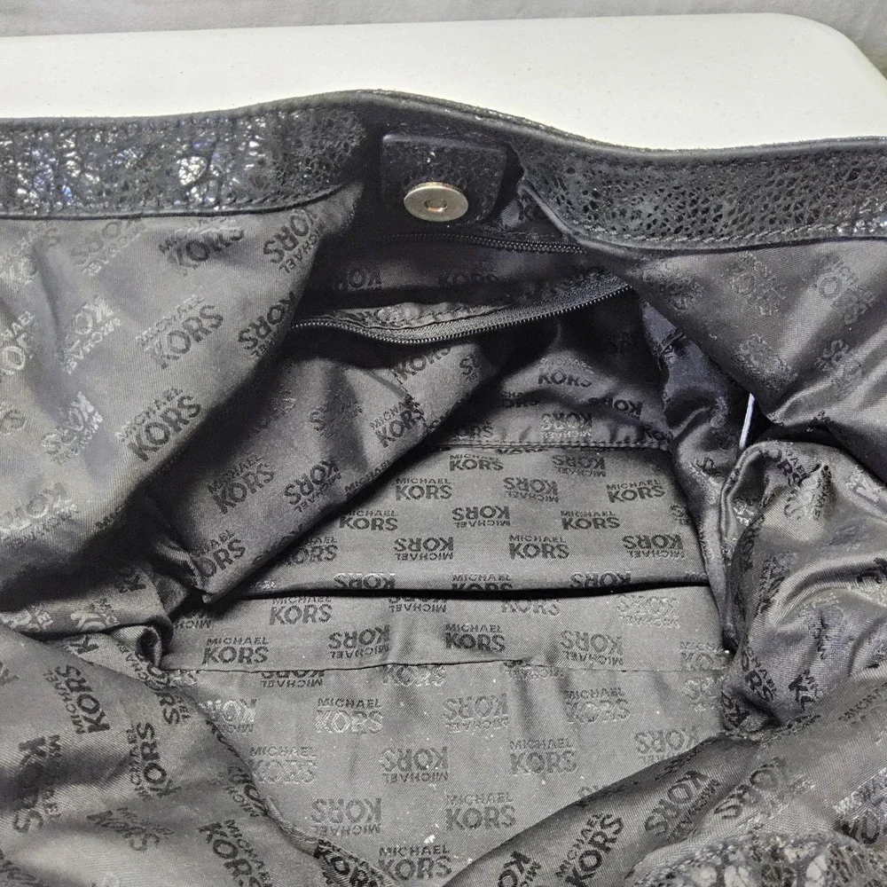 Michael Kors Fulton Shoulder Bag‎ Womens Large Black Snake Embossed Leather Gold